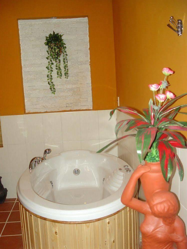 Angella Hotel Nha Trang Extérieur photo